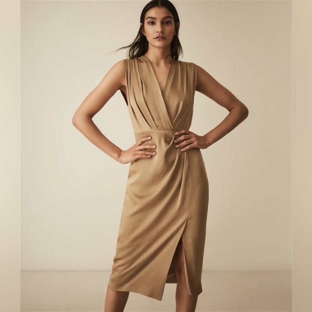Cocktail dress. New.